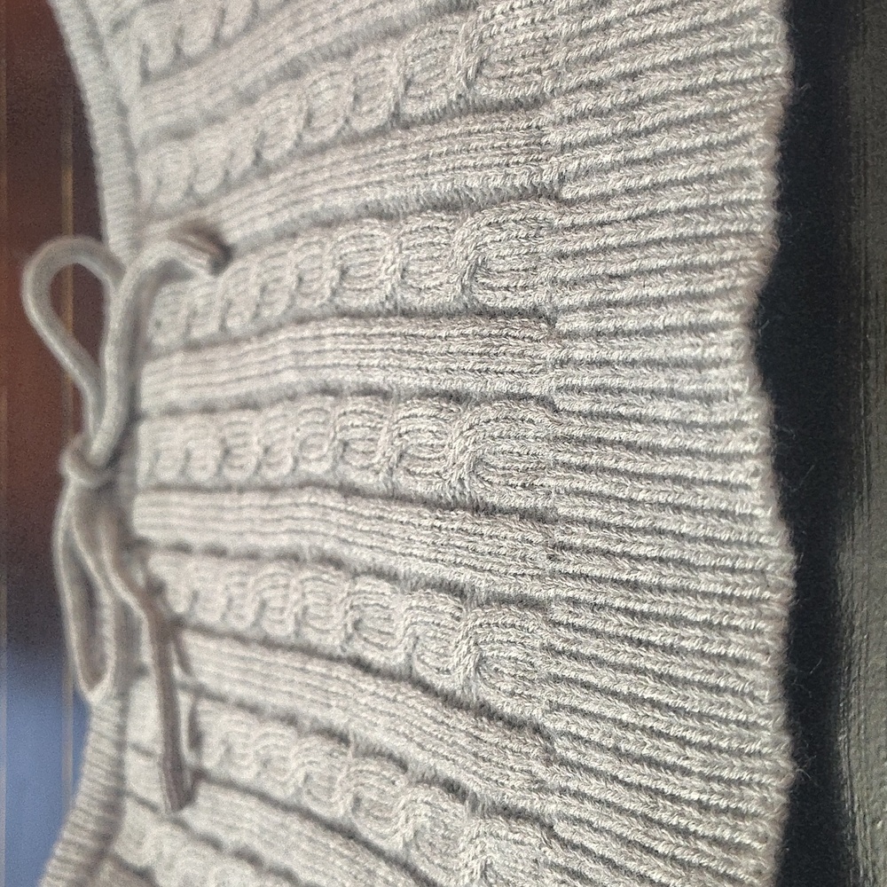 Gray Cable Knit Tube Top HONEY 🍯 🍯 🍯 MANGO 🥭🥭🥭🥭🥭 - Picture 3 of 13